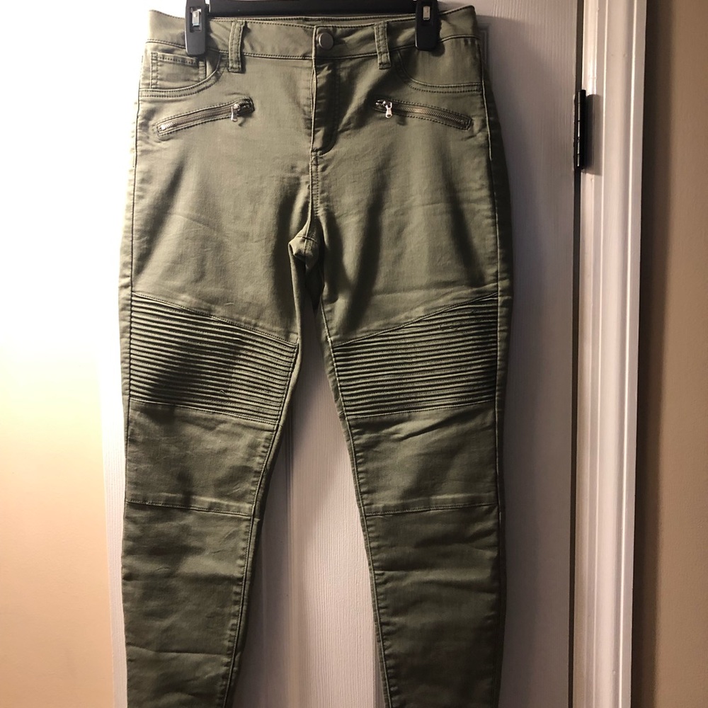 Francesca jeans olive size 30 Harper brands